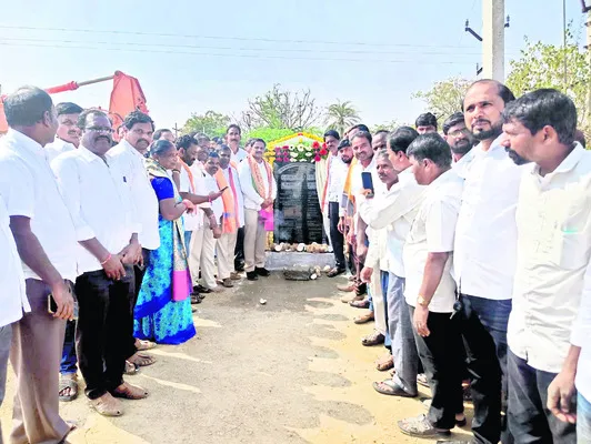 కల్వకుర్తిని సుందరంగా తీర్చిదిద్దుతాం 