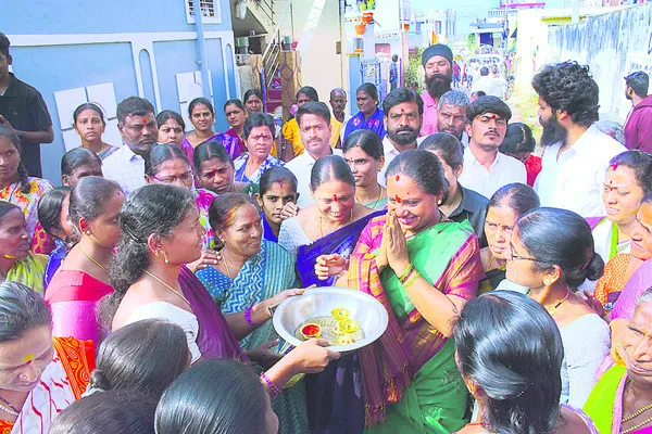 సెన్స్‌లేని ట్రిపుల్‌ ఆర్‌ నిర్మాణం వద్దు 