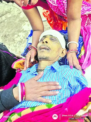 దాడి ఘటనలో గాయపడిన వ్యక్తి మృతి