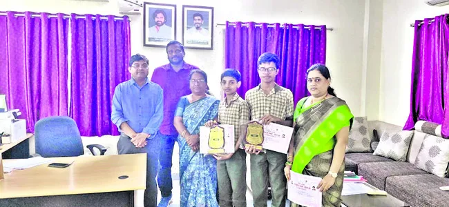 వైజ్ఞానిక ప్రదర్శనకు ‘గ్రీన్‌ ఎనర్జీ ప్రాజెక్టు’ 