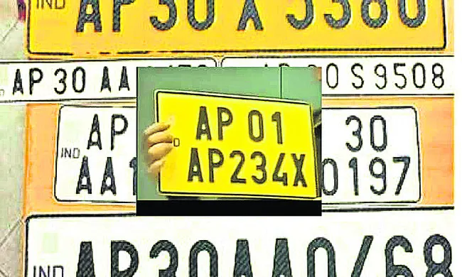 నకిలీలకు కళ్లెం 
