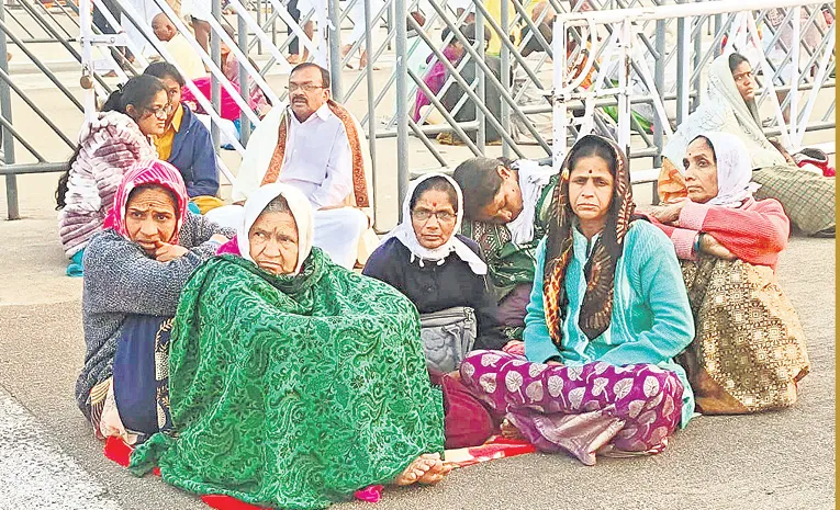 8 Hour Wait Time for Tirumala Srivari Darshan 