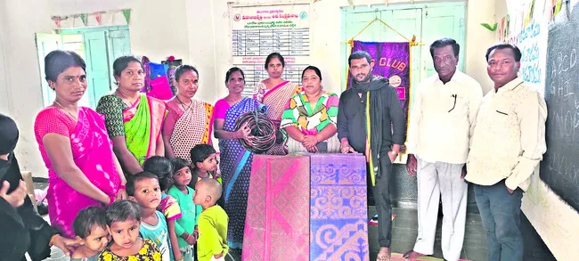 బీర్కూర్‌లో లయన్స్‌ క్లబ్‌  సేవ కార్యక్రమాలు
