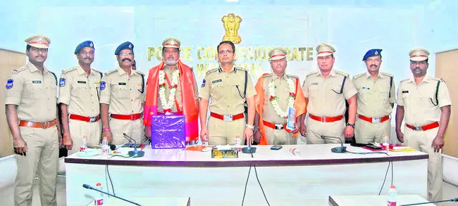 సేవ కోసం సమయం  కేటాయించాలి..