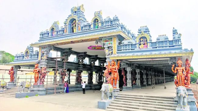 భళా.. శిల్పకళ 