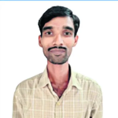 అడవిని వీడిన మావోయిస్టు నేత