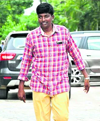 బీమా చేసి.. అన్నను చంపేసిండు