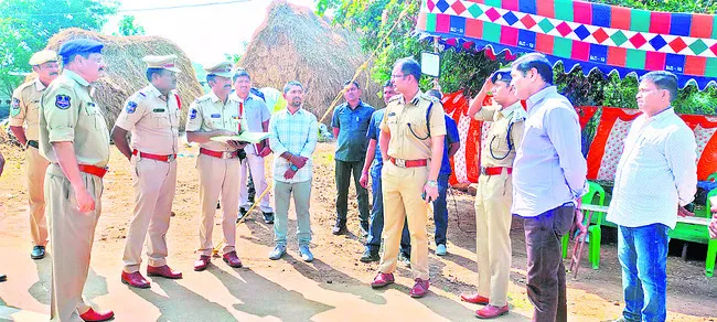 సమస్యాత్మక గ్రామాలపై ప్రత్యేక దృష్టి