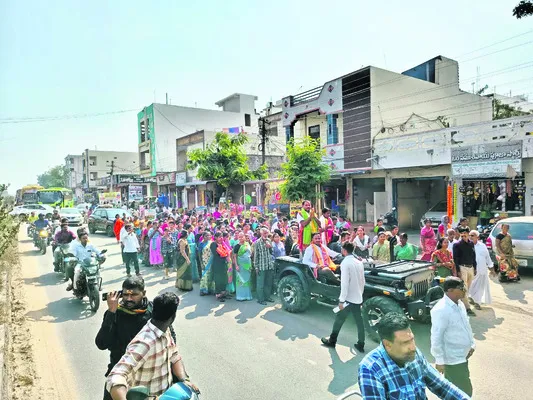 రెండో విడత నామినేషన్‌లు 4942