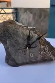 roadside stone into functional artistic clock selling it for Rs 5000