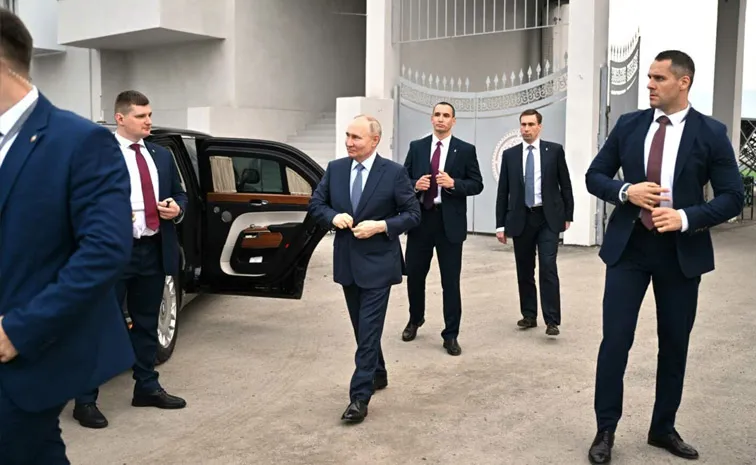 Vladimir Putin Security Fighter jet Car Hotel Bodyguard