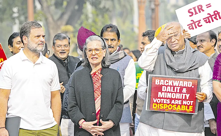 Lok Sabha Adjourned Amid Opposition Protest Over SIR