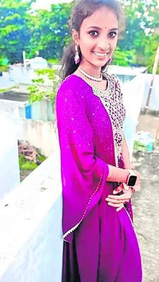 ఇంటర్‌ బాలిక ఆత్మహత్య 