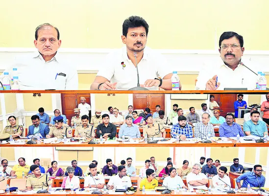 సెయిలింగ్‌ పోటీలపై సమీక్ష 