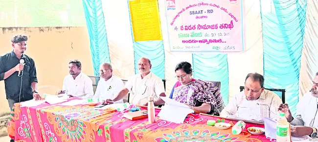 ప్రతి కూలీకి ‘ఉపాధి’ కల్పించాలి 