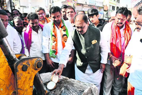 పట్టణ సుందరీకరణే లక్ష్యం 