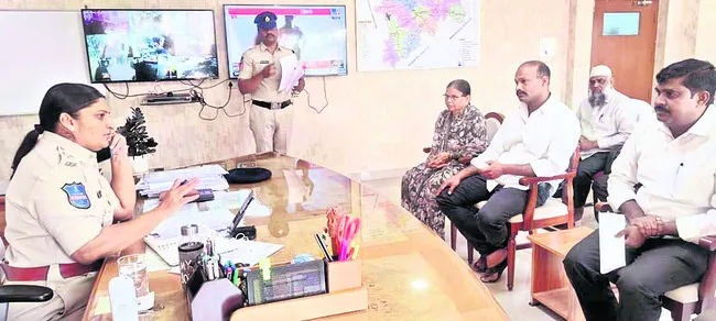 సివిల్‌ వివాదాలకు వెళ్లొద్దు 