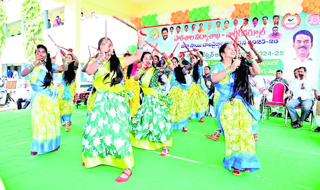 సృజనాత్మకతకు వేదిక వైజ్ఞానిక ప్రదర్శన 