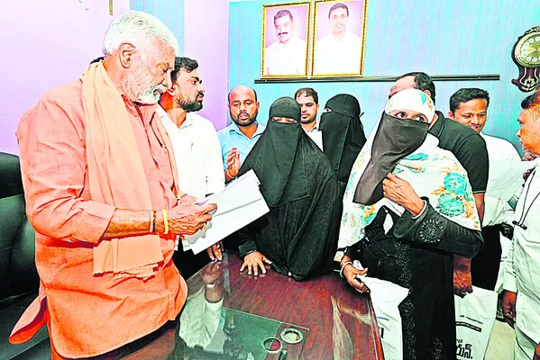 రెండేళ్లుగా.. ఏం చేస్తున్నారు?