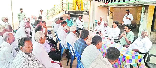 క్షేత్రస్థాయిలో వైఎస్సార్‌ సీపీ బలోపేతమే లక్ష్యం 