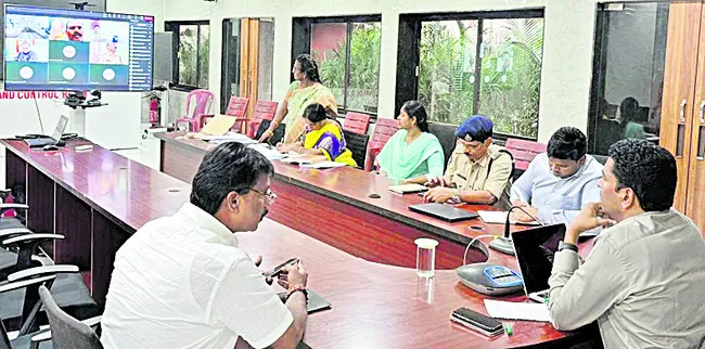 ఎన్టీఆర్‌ జిల్లా కలెక్టర్‌ లక్ష్మీశ 