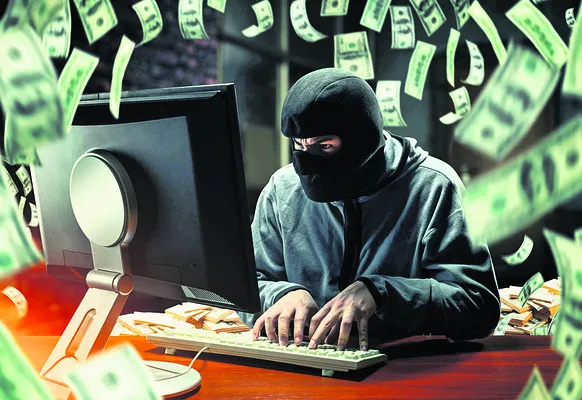 తారు పేరుతో రూ.31 లక్షల మోసం