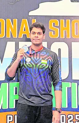 జాతీయ షూటింగ్‌లో ముఖేష్‌కు మరో రజతం 