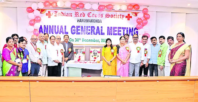 సేవతో మార్పు తెస్తున్న రెడ్‌క్రాస్‌