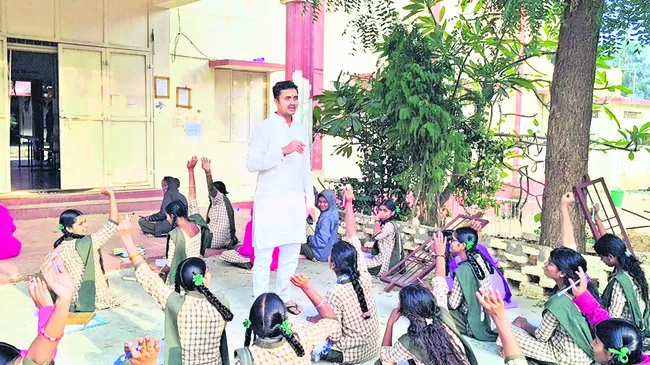 ఉపాధి పనులు పక్కాగా అమలు చేయాలి