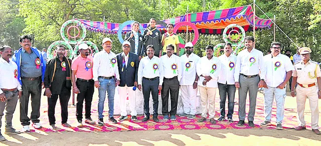 మానసికోల్లాసానికి క్రీడలు దోహదం