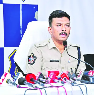 ఊరూవాడ..మద్యం, గంజాయి వినియోగం పెరిగింది. చంద్రబాబు ప్ర