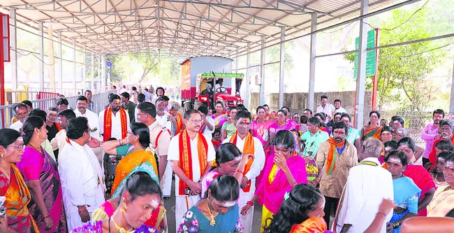 ప్రచారం లేక.. ఆశించిన స్థాయిలో రాక..! 