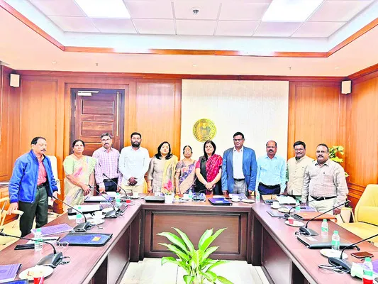 అధ్యాపకుల పదోన్నతులకు ఆమోదం..
