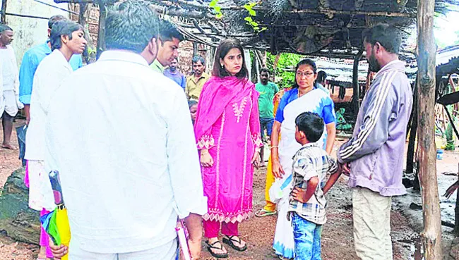 రక్తం తక్కువైతంది!