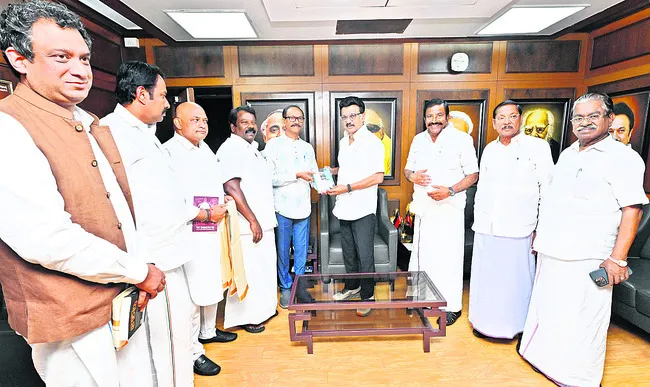 సీట్ల పందేరం?