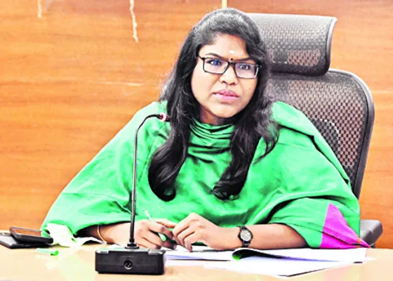 నాటుసారా రహిత జిల్లాగా రూపొందించాలి 