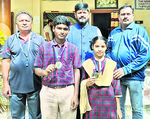 జాతీయస్థాయి కరాటే పోటీలకు జిందాల్‌ విద్యార్థి