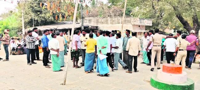 ముగిసిన నామినేషన్ల ఉపసంహరణ