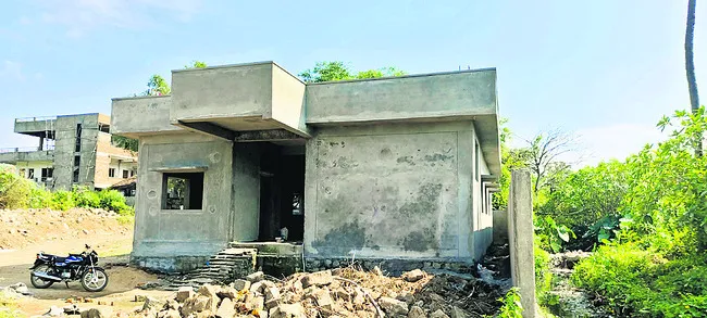 దోబీఘాట్లపై నిర్లక్ష్యమేల..?