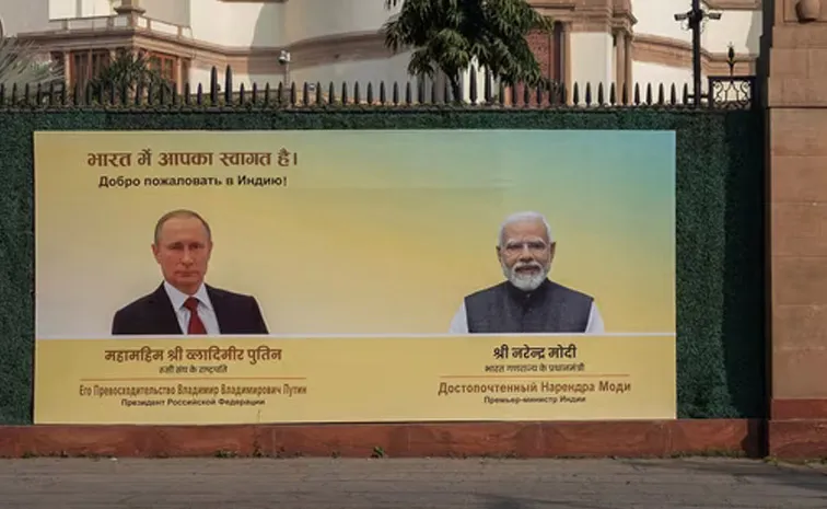 Ahead of Putins visit Delhi on high alert