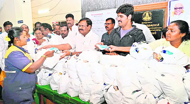 జిల్లాలో 75 ప్రత్యేక శిబిరాలు 