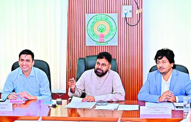 స్వయం పాలన సంస్థలుగా పంచాయతీలు 