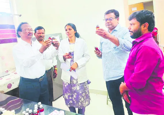 విధుల్లో నిర్లక్ష్యం వహించొద్దు 