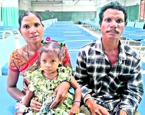 రెండేళ్ల చిన్నారికి చూపు
