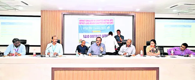 జిల్లాను ప్రగతి పథంలో నడిపిద్దాం