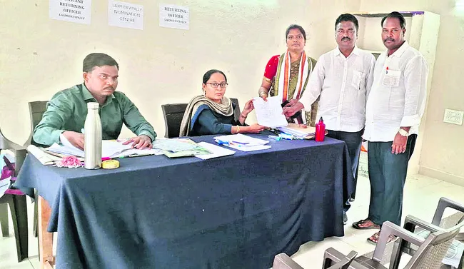 మూడో విడతలో రెండో రోజు 1,150 నామినేషన్లు..