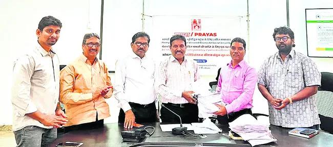 పెండింగ్‌ క్లెయిమ్‌లు పరిష్కరించాలి