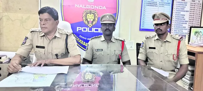 ఇతర రాష్ట్రాల నుంచి ధాన్యం రాకుండా కట్టడి