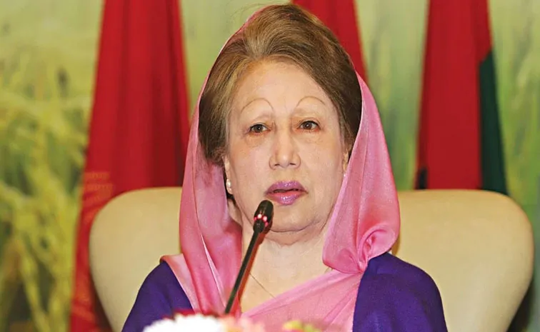 Former Bangladesh PM Khaleda Zia To Be Flown To London 7