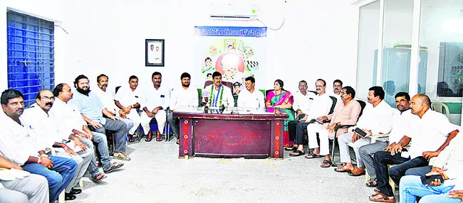 ఉద్యమంలా కోటి సంతకాల సేకరణ 